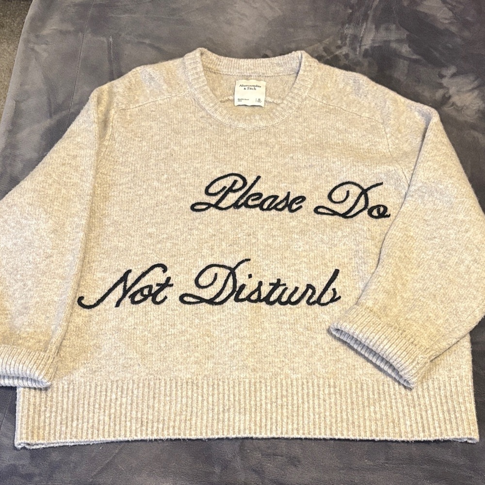 Abercrombie & Fitch Cream Knit Sweater
